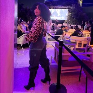 Meet your Posher, Vanessa